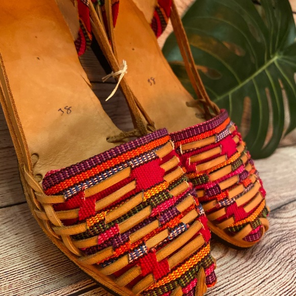 Guatemala Huaraches (Sandals) Size 8-Women’s - Picture 1 of 3